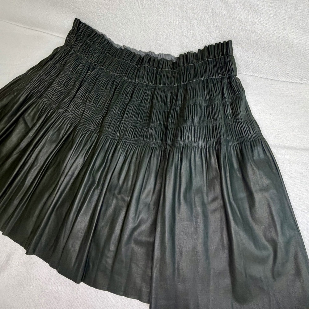 7 For All Mankind Dark Green Faux Leather Smocked Pleated Mini Skirt L Stretch